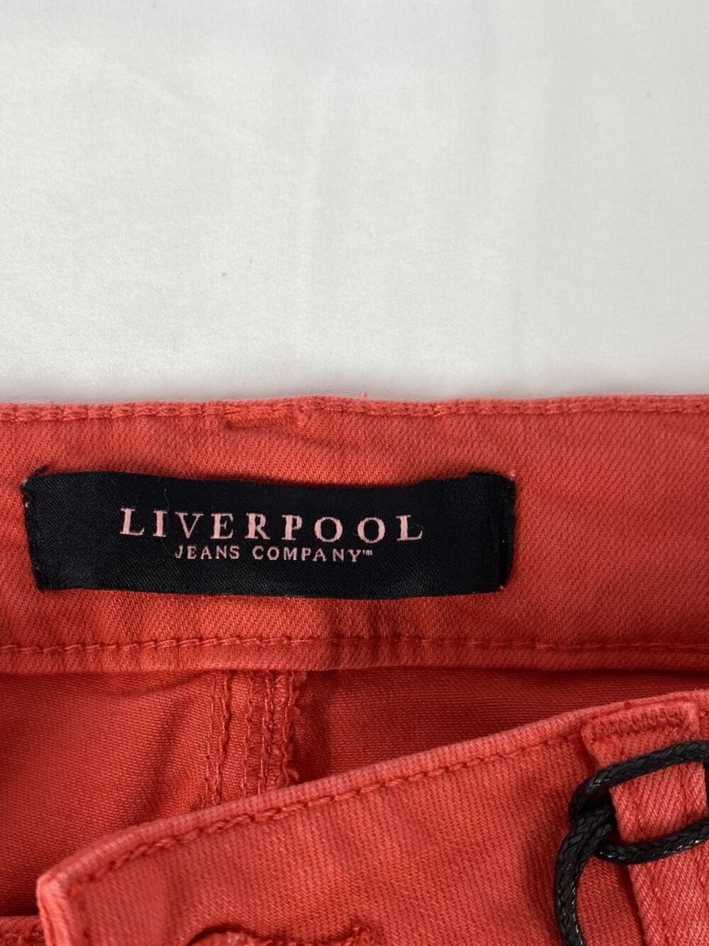 NWT Liverpool Women's Bittersweet Coral Cami-Crop Jeans Size 2/26 - Picture 14 of 16